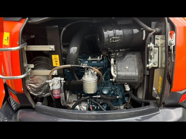 KX33様 2021 Kubota Kx033-4 engine oil change - YouTube