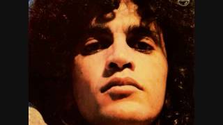 Video thumbnail of "Meia Lua Inteira - Caetano Veloso"