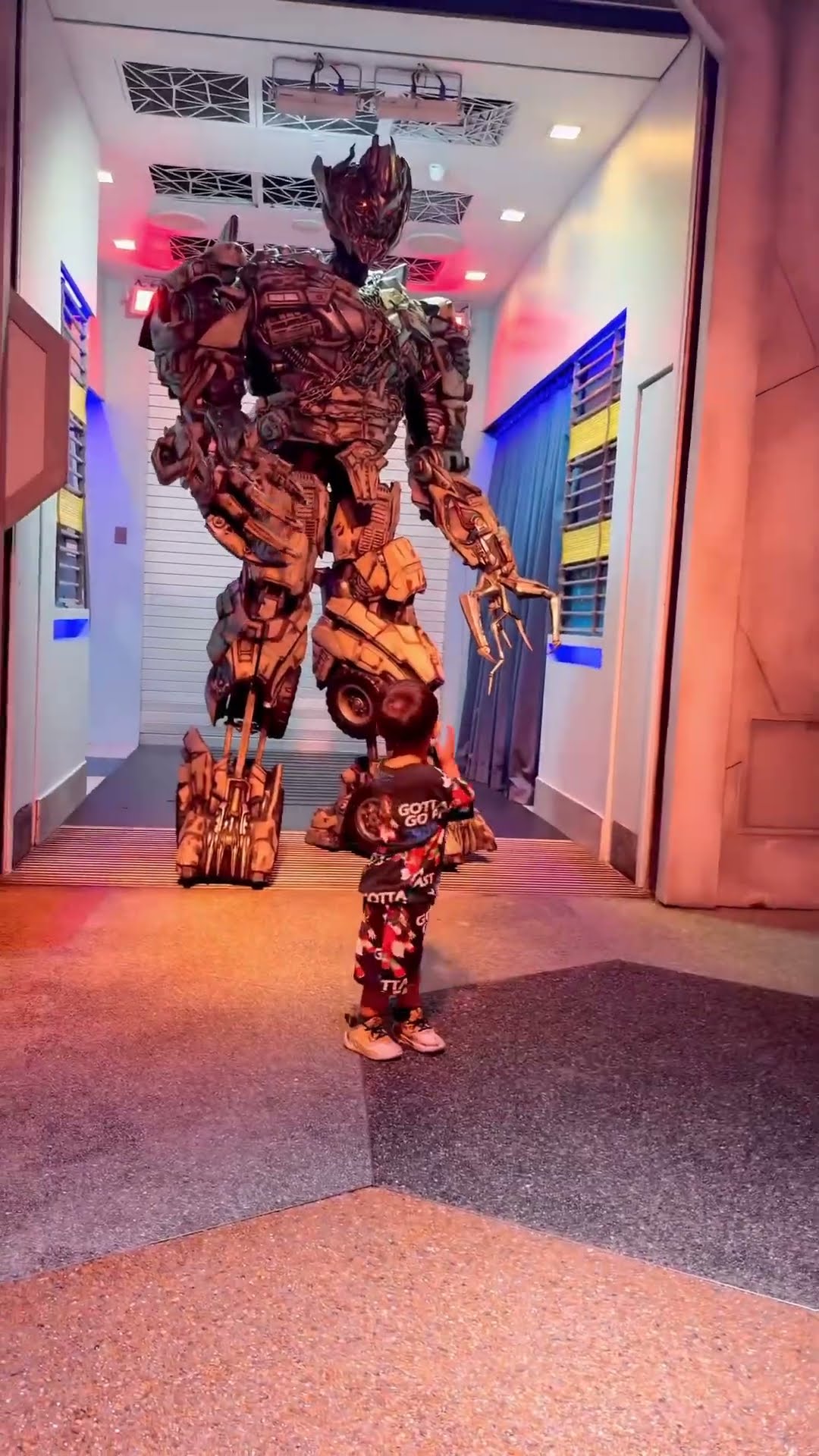 Baby is afraid of transformers ??????❤️?✅