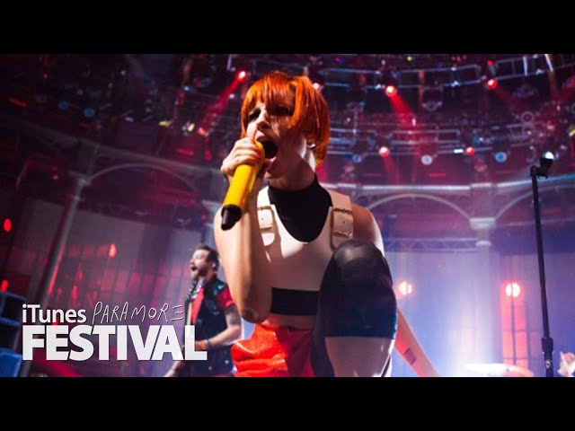 Paramore - CrushCrushCrush -(iTunes Festival 2013)- [HD] class=