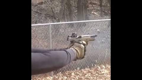 Shooting FNH FNX tactical .45 with Trijicon RMR sight