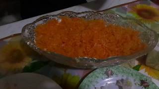 Готовим очень нежный и вкусный слоеный салат - " Мимоза " из горбуши и овощей. Готовим очень нежный и вкусный слоеный салат - " Мимоза " из горбуши и овощей.