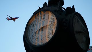 Read the story:
https://www.mercurynews.com/2019/03/06/could-sundays-switch-to-daylight-saving-time-be-permanent
a look at how california could permanently s...