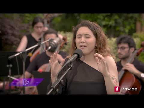 Nini Nutsubidze, The Janngo \u0026 Zagareli \u0026 Strings - The Moon