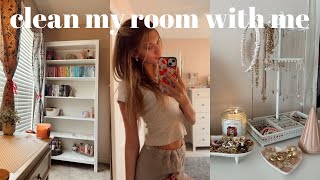 cleaning my MESSY room 💐🧸