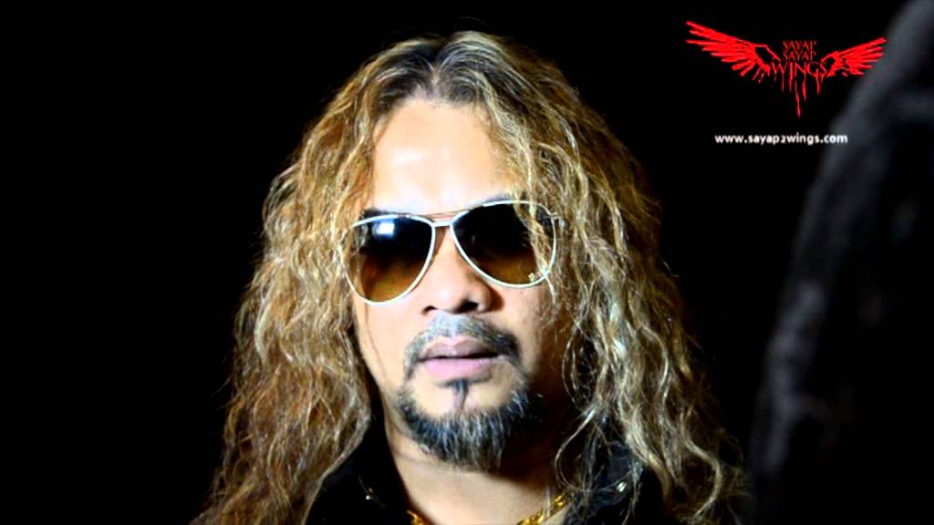 Awie untuk WINGS ROCKESTRA 2013 - YouTube