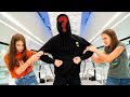 КТО ПОЙДЕТ С НИМ НА СВИДАНИЕ РАЗБОРКИ ДЕВЧОНОК из за ПАРНЯ В Торговом Центре КТО ПОЙДЕТ С НИМ НА СВИДАНИЕ РАЗБОРКИ ДЕВЧОНОК из за ПАРНЯ В Торговом Центре