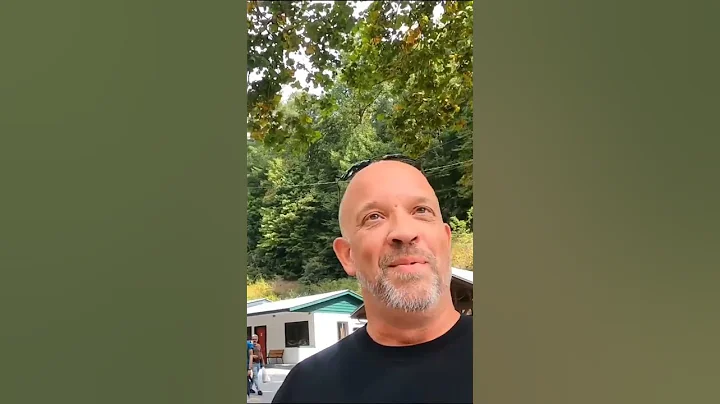 Harley riders never like getting passed  #angry #baddrivers #cars #funny #driving #angrydrivers #car