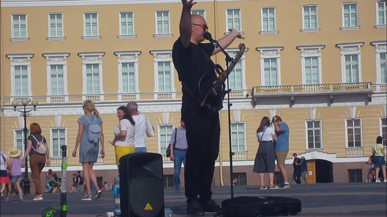 Концерты в спб дворцовая площадь. Классика на дворцовой санкт петербург. Питер против крт. Классика на дворцовой 2024. Уличный концерт.