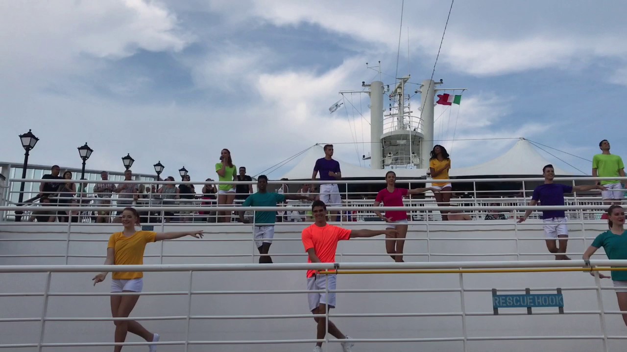 Inside Norwegian Star 😍