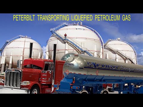 Acord Transportation Peterbilt 389 Mississippi Tank Trailer Trucks 1:64th Scale DCP by First Gear