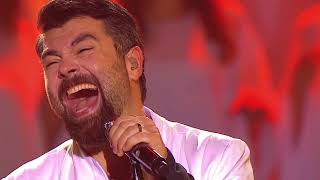 Алексей Чумаков - Счастье (Live at Crocus City Hall)