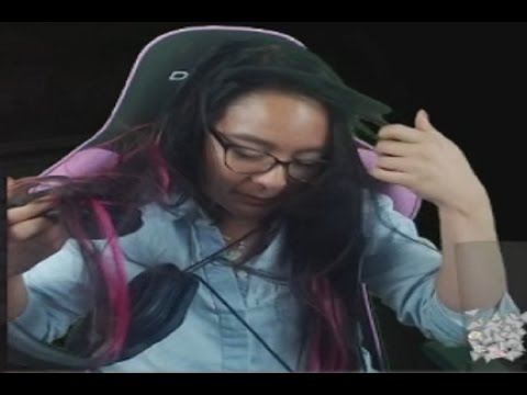 Gamer girl caught Gamer girl caught