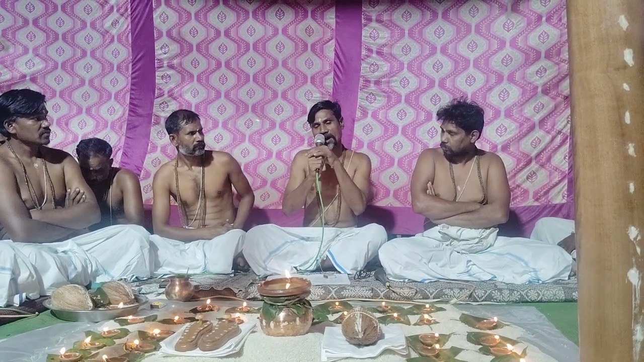 निर्मल शब्द अमृत रूपी वाणी ,सत्संग ज्ञान सुनाए सतगुरु हे सतज्ञानी गुरु घासीदास बाबा जी के हे जुबानी