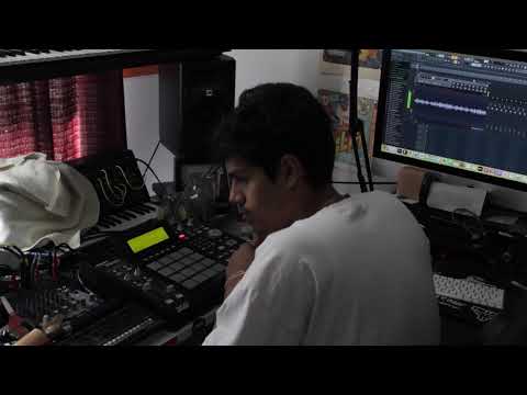 MPC 2500 LIVE BEAT "G CHORD"