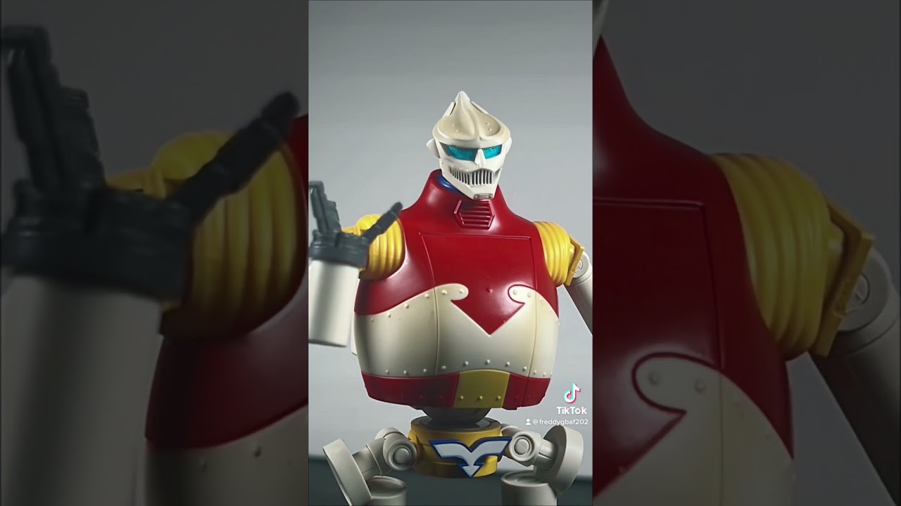 Jet Jaguar провалил экзамен по вождению