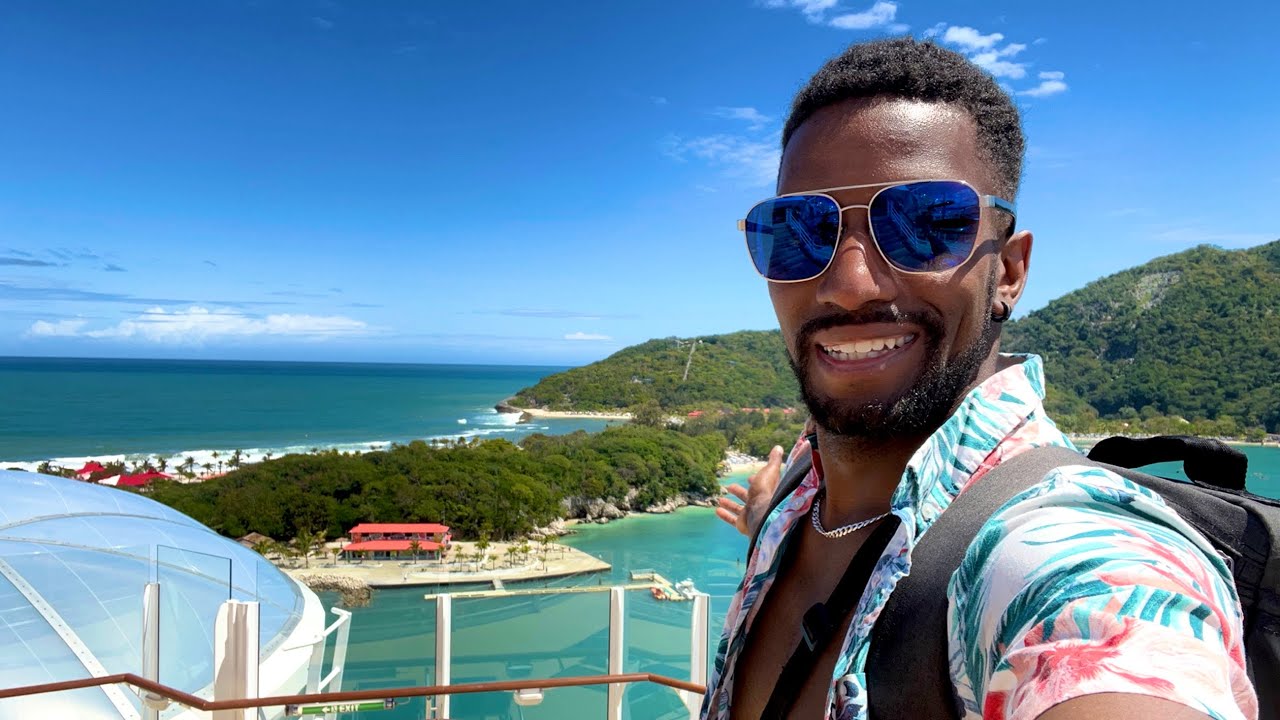 THE WORLDS LARGEST CRUISE SHIP WONDER OF THE SEAS | PORT DAY, SURFING, NIGHTLIFE & MORE