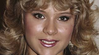 Samantha Fox TOPLESS Photos That Shocked Everyone