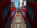 Играю в игру &#39;&#39;Subway Surf&#39;&#39;/игры на телефоне.