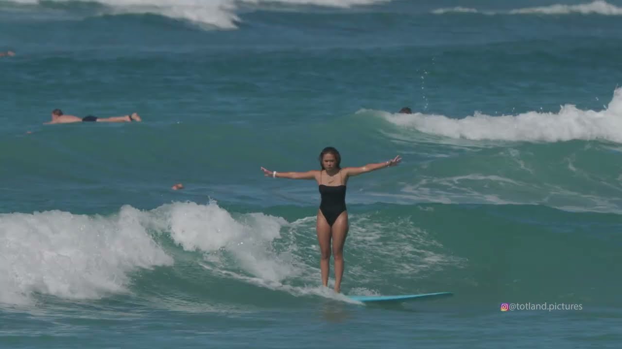 Long morning surf session in Waikiki