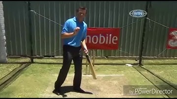 mistakes to be avoided while  trigger movement by Adam Gilchrist