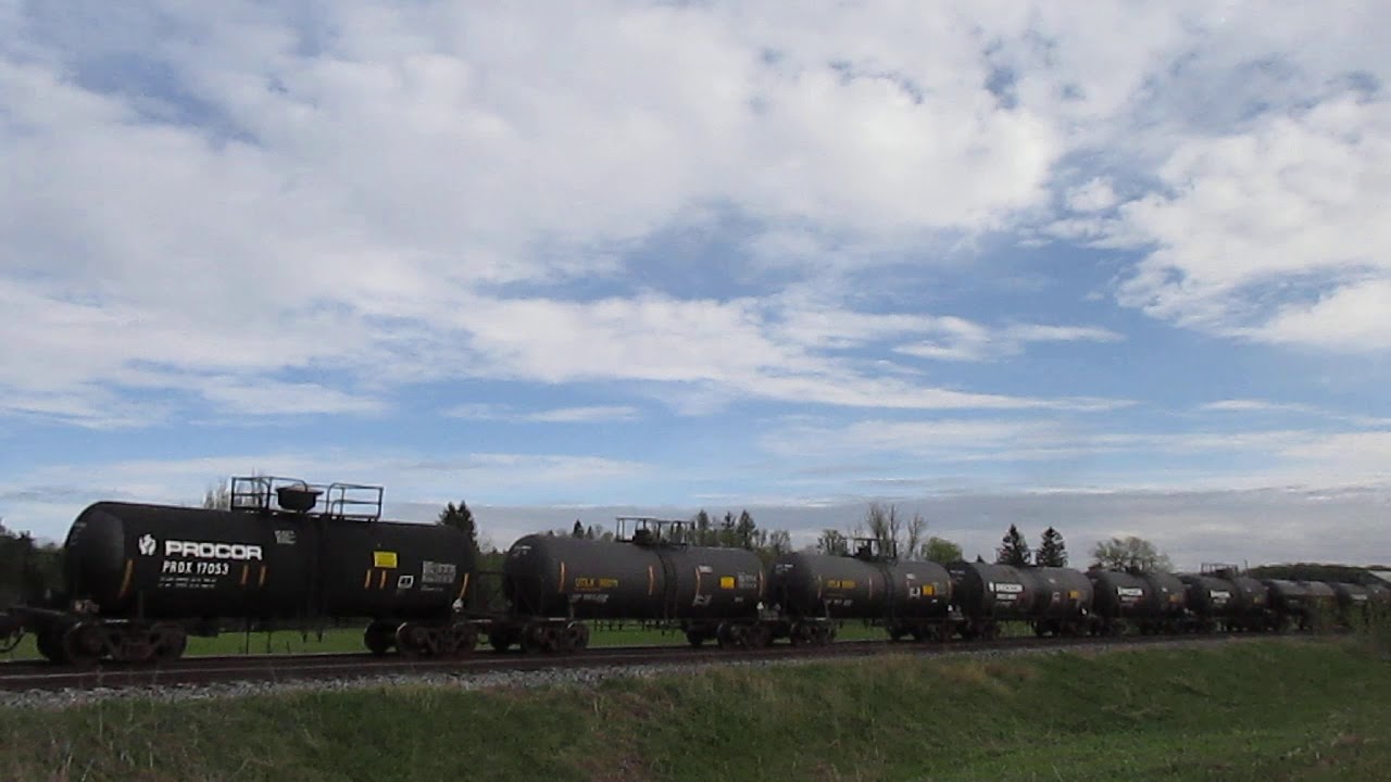 (CEFX) CP 421 with CEFX 1059 DIT passing Palgrave - YouTube
