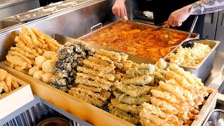 populaire collectie Koreaans gekruid eten (Tteokbokki)