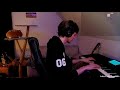 Fundy being a Keyboard God for more than 5 minutes and 30 seconds