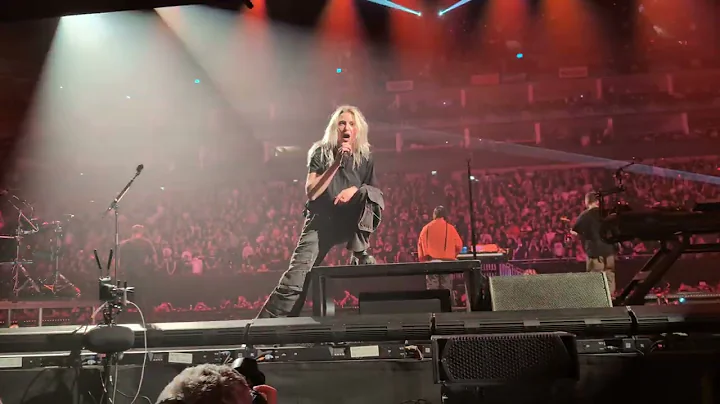 Linkin Park - Heavy Is The Crown [4K] - Live in London at O2 Arena (2024-09-24)