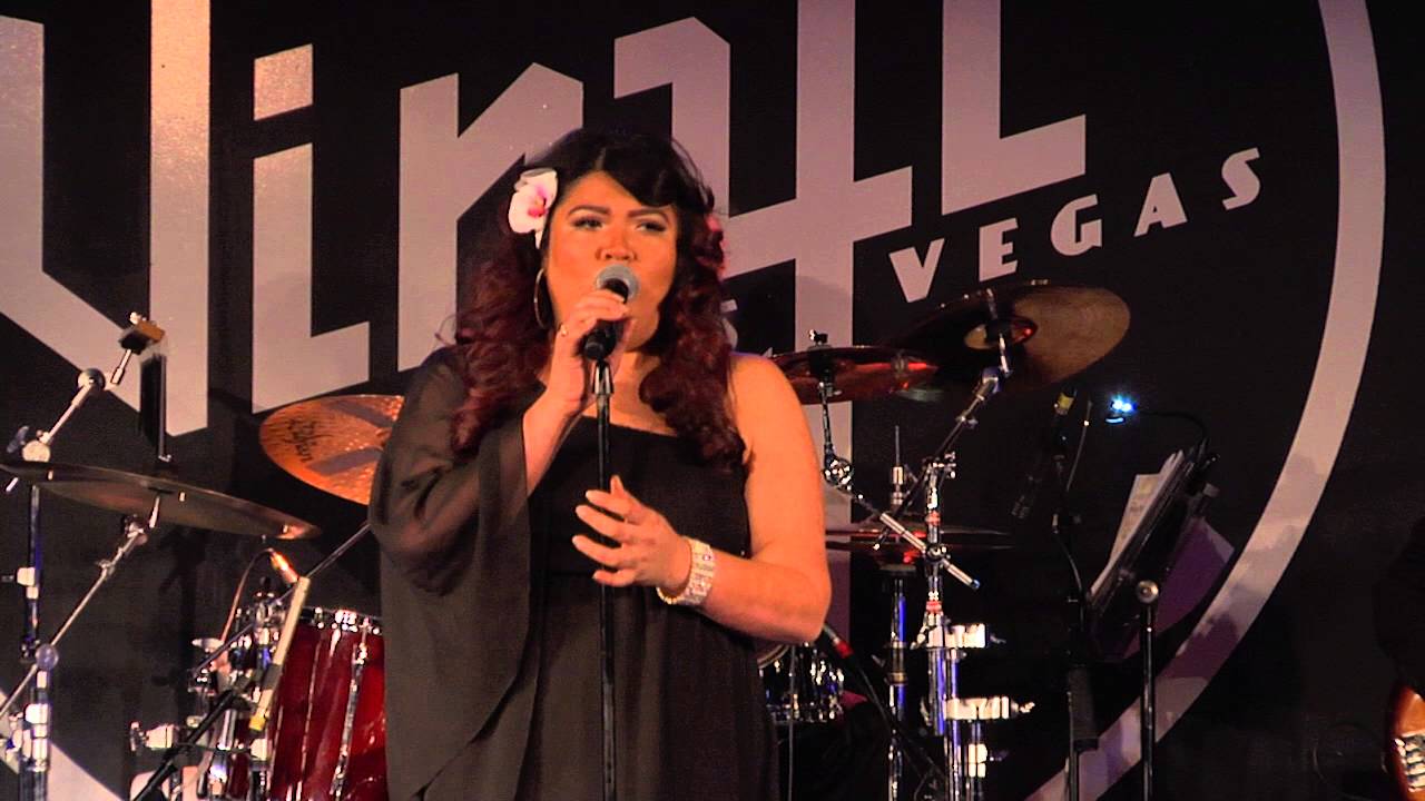 Francesca Camus - Hello Again - Neil Diamond (Cover)