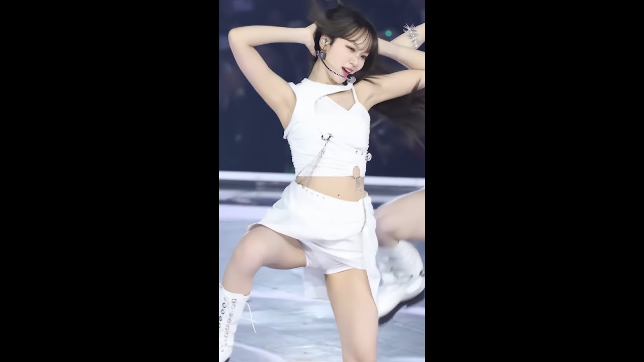 231225 르세라핌 김채원 (LE SSERAFIM KIM CHAEWON)