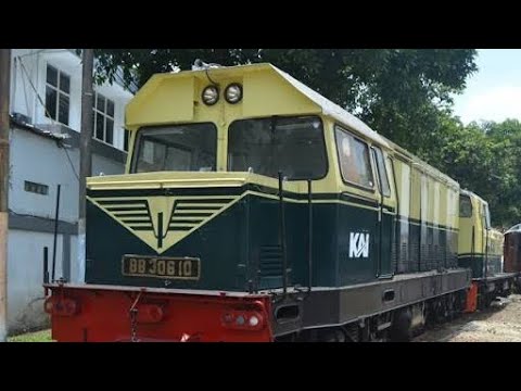 Bintaro - Iwan Fals (1910) Lirik Sub : ID - ENG