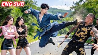 Beautiful sisters are in trouble, a passing poor guy saves them, he turns out to be a God of War!
