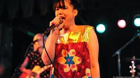 Kathleen Hanna's Struggle With Lyme Disease