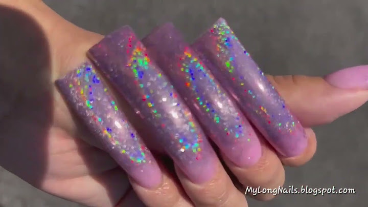 Naomi's super sexy long nails video