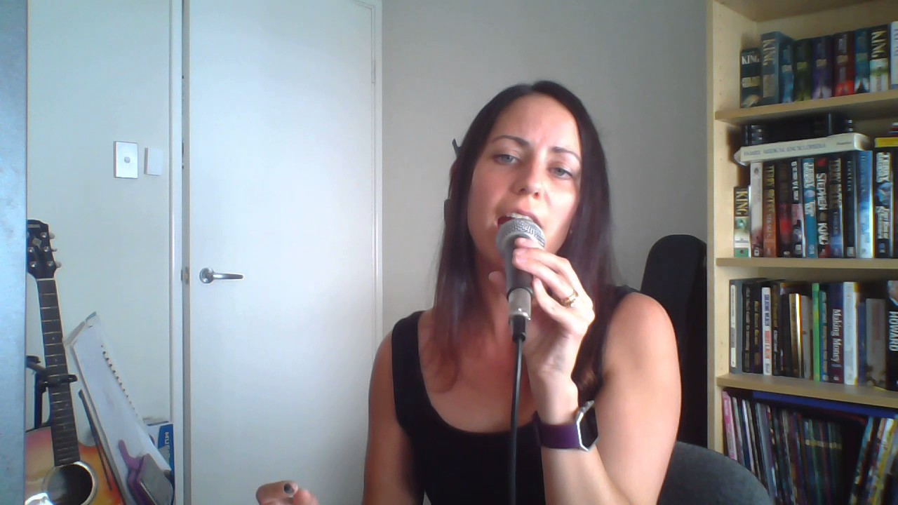 Do It Right - Anne Marie - Cover by Wanita auf YouTube ansehen Do It Right - Anne Marie - Cover by Wanita auf YouTube ansehen
