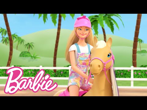 @Barbie | Barbie Falls During Horse Show Practice! 🐎