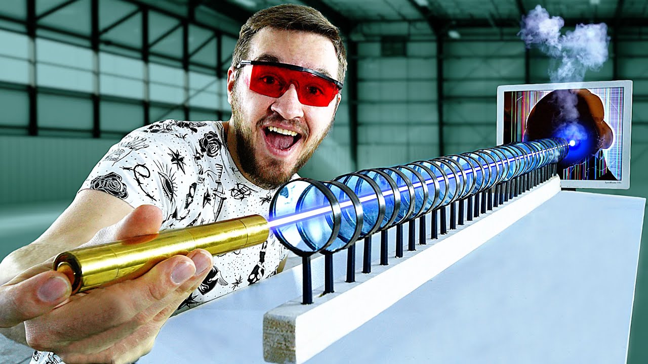ПОСВЕТИЛ МОЩНЫМ ЛАЗЕРОМ ЧЕРЕЗ 100 УВЕЛИЧИТЕЛЬНЫХ ЛИНЗ!
