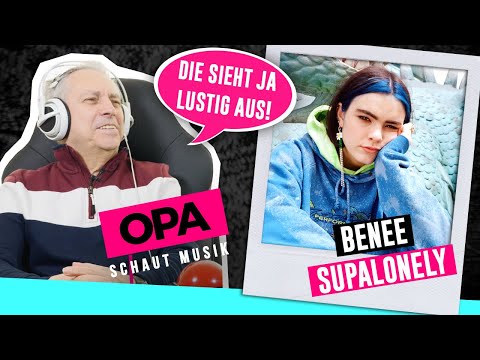 Opa schaut Musik