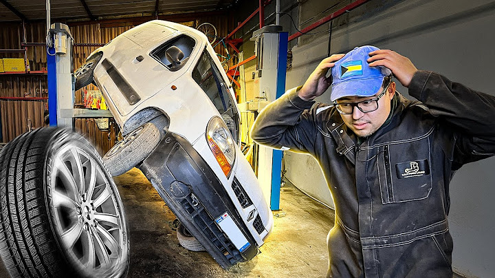 Do I need to change the tires on my car? (He breaks the Kangoo)