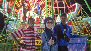 Unexpected incident at the night market 🤣