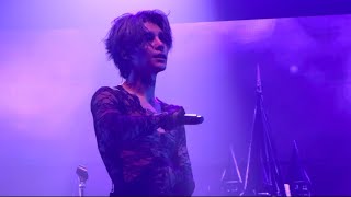 Download Lagu เหมือนวิวาห์ Rain wedding - Jeff Satur | ENCHANTED FEST 2024 | Halloween | Live | Fancam 2024.10.31 MP3 Download Lagu เหมือนวิวาห์ Rain wedding - Jeff Satur | ENCHANTED FEST 2024 | Halloween | Live | Fancam 2024.10.31 MP3