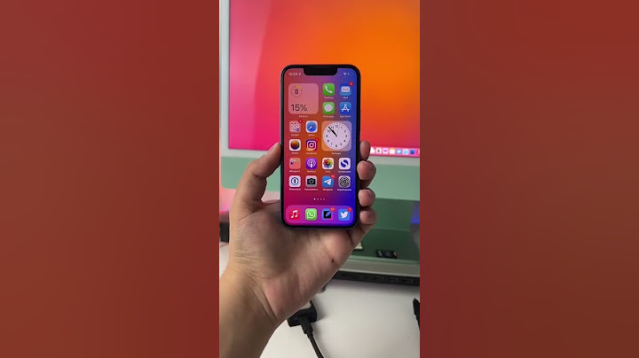 Hey Siri, LUMOS! 🪄🔦#apple #iphone #Siri