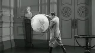 Büyük Diktatör The Great Dictator - 1940 Hd Fragman Izle