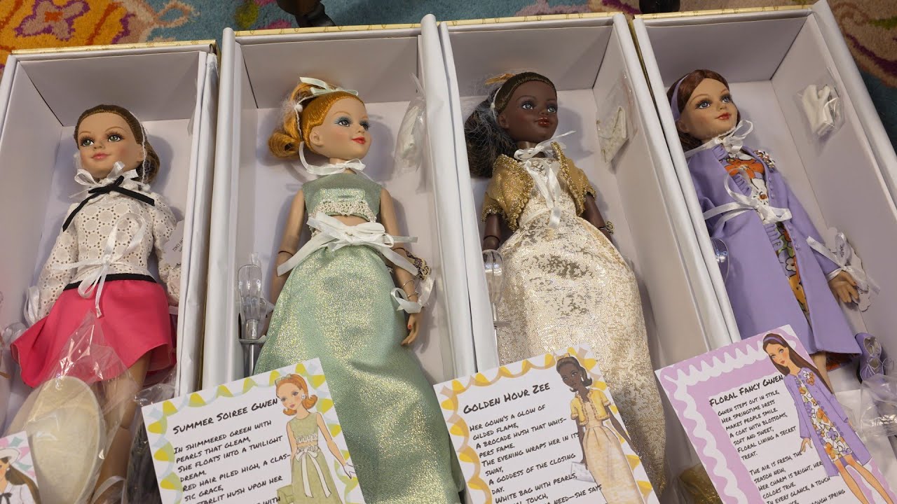 Unboxing Gwen and Zee dolls from Robert Tonner and VDC!