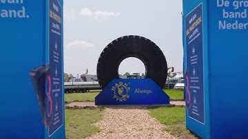 Magna Tyres presents: the largest tyre in the Netherlands