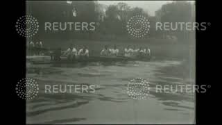 1931 SPORT / ROWING - Syncopated rowing at the London Rowing Club, Putney