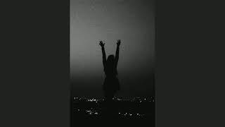 خلفيات بلون الأبيض والأسود 🖤🤍2021(خلفيات( انستقرام) فيسبوك) واتساب) ✨🌸✌🏻 screenshot 5