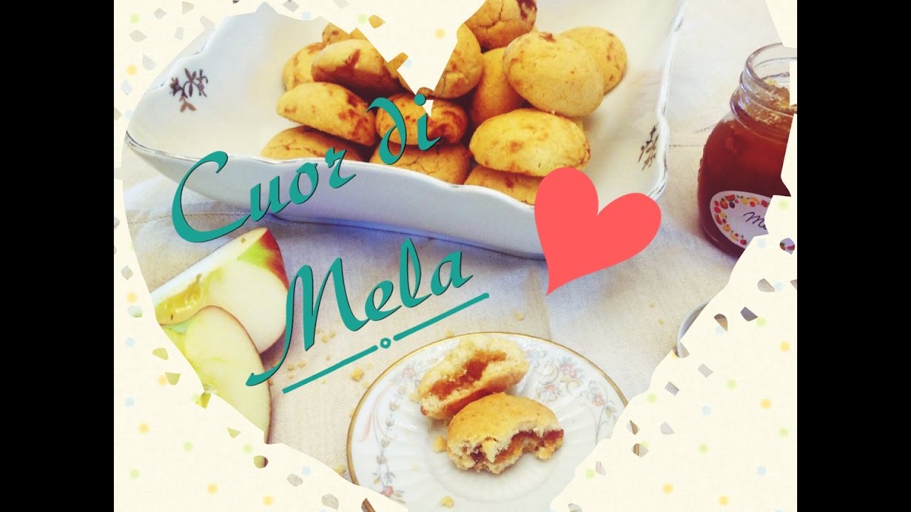 Biscotti morbidi col cuore di mela // Apple filled italian biscuits!