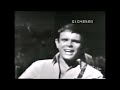 Del shannon keep searchin on shivaree tv show august 28 1965 my stereo studio sound reedit